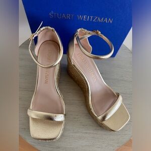 Stuart Weitzman Nudist Espadrille Gold Platino Wedge Sandal size 9.5C sold AS IS